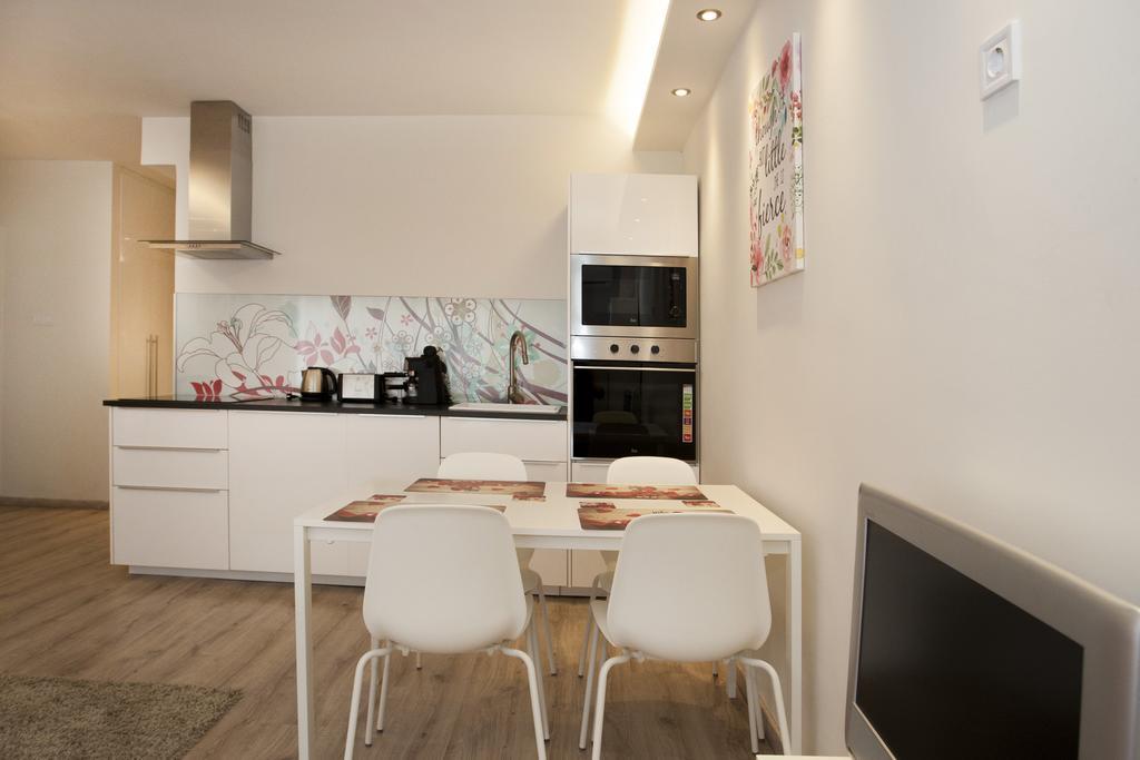 Ilona 2 Bedrooms Apartment In The Center Budapest Exterior foto